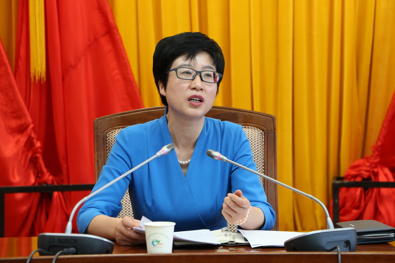 首页 党政动态 县区动态 高台县 县委常委,宣传部部长殷鸿雁在讲话时